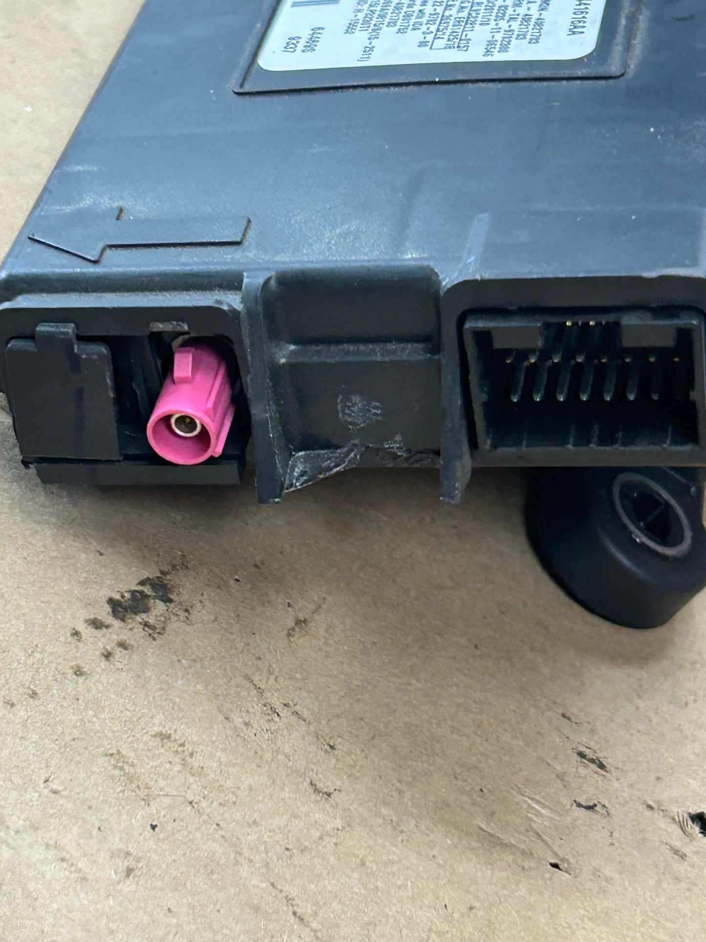 2020-22 CHALLENGER CHARGER 300 KEYLESS ENTRY HUB RECEIVER MODULE OEM 68441616AA