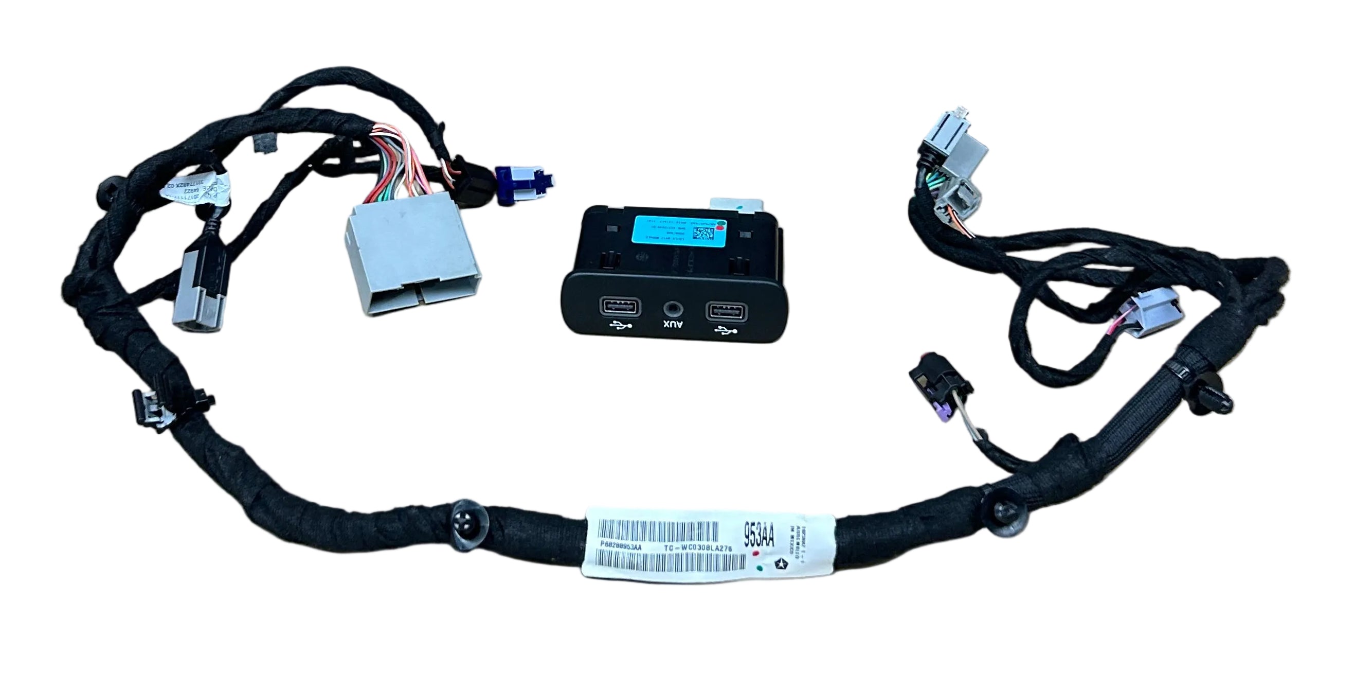 16-18 CHALLENGER MANUAL TRANS CENTER CONSOLE CARPLAY MEDIA HUB USB WIRE HARNESS