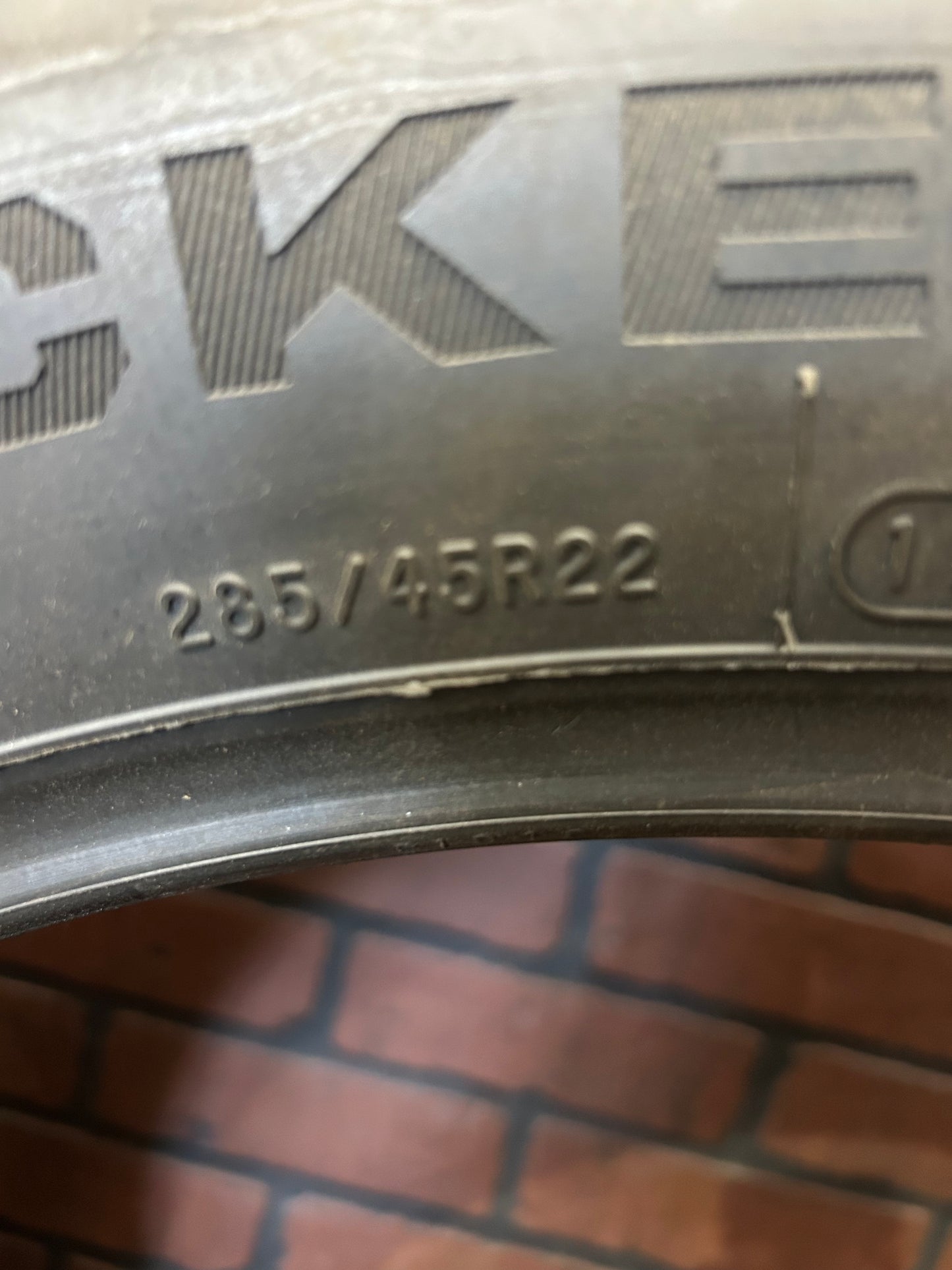 NEW 285/45R22 Mickey Thompson Black Wall Tire 10/32nds