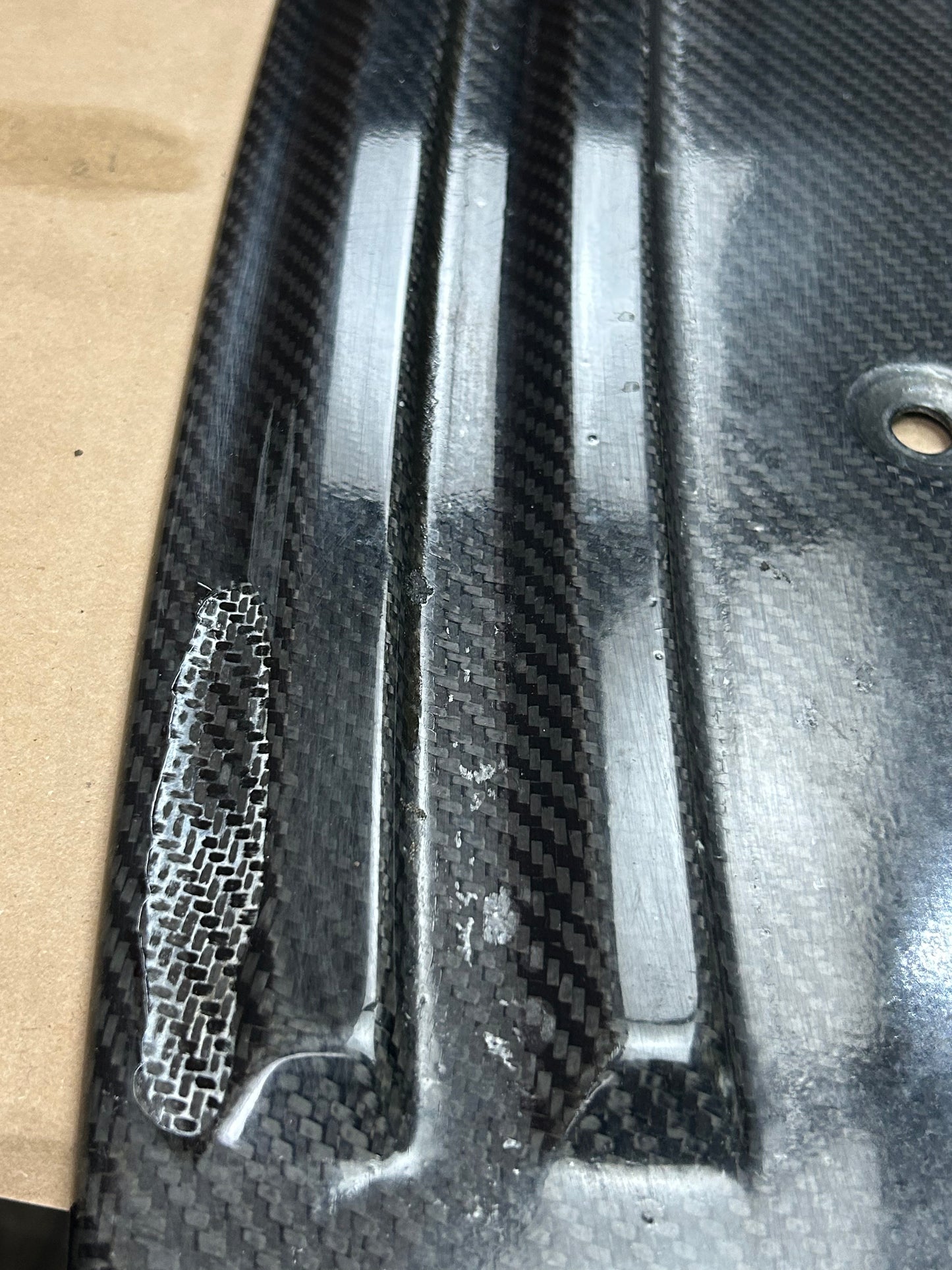 05-10 Jeep Grand Cherokee Rear Carbon Fiber Running Board Step Pad Damaged OEM