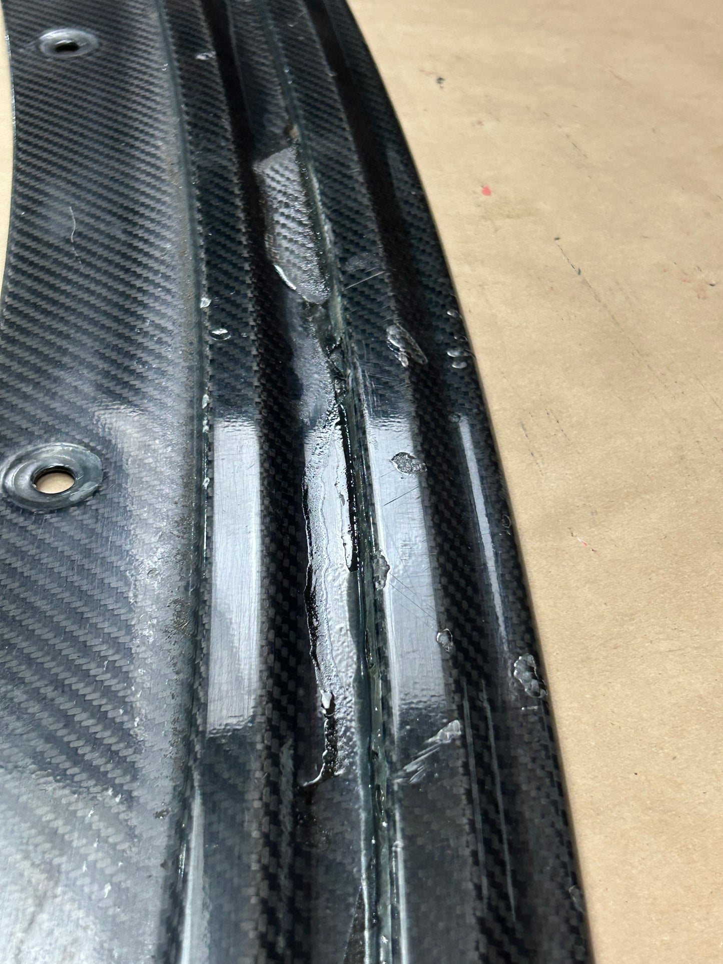 05-10 Jeep Grand Cherokee Rear Carbon Fiber Running Board Step Pad Damaged OEM