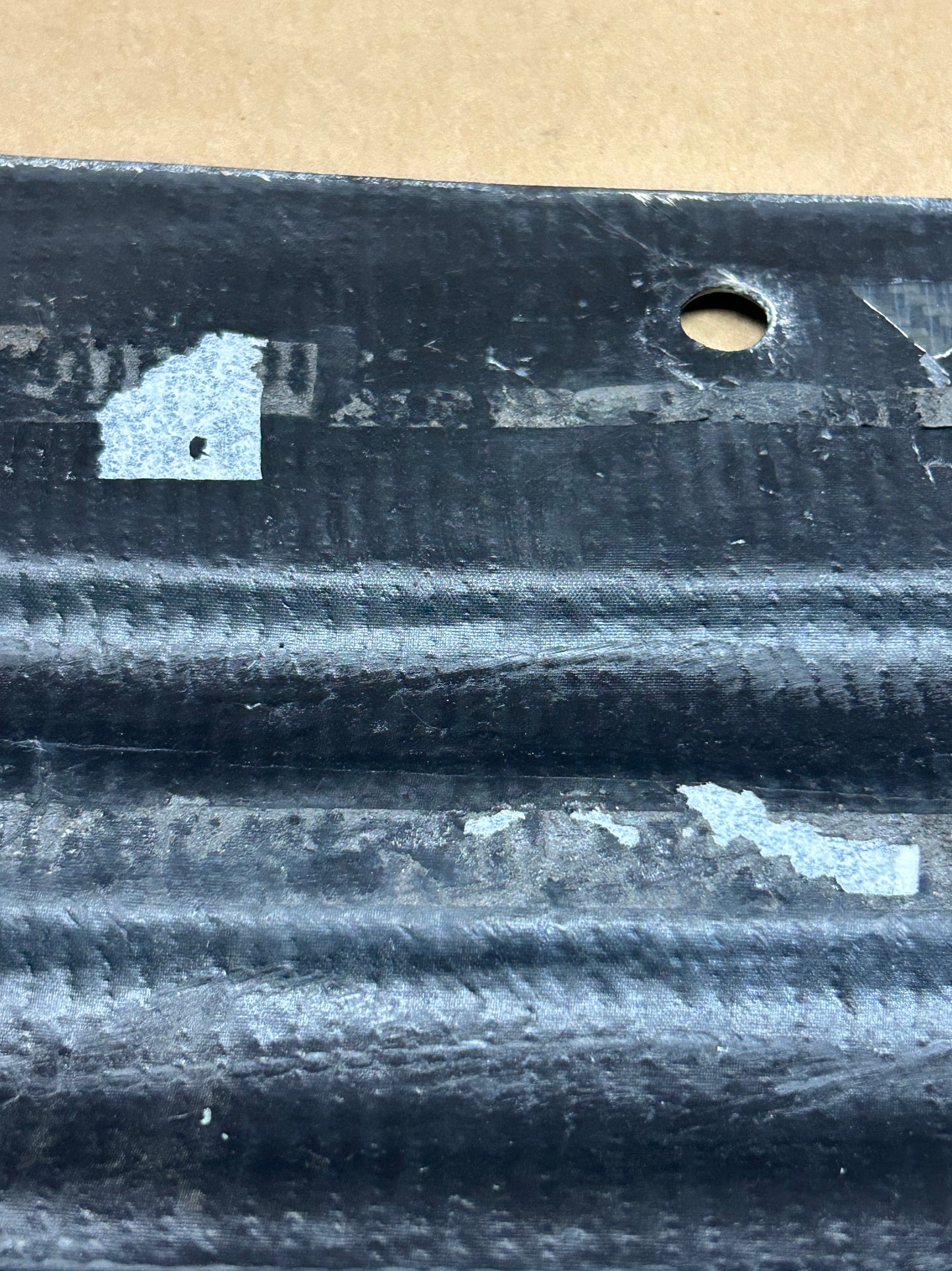 05-10 Jeep Grand Cherokee Rear Carbon Fiber Running Board Step Pad Damaged OEM