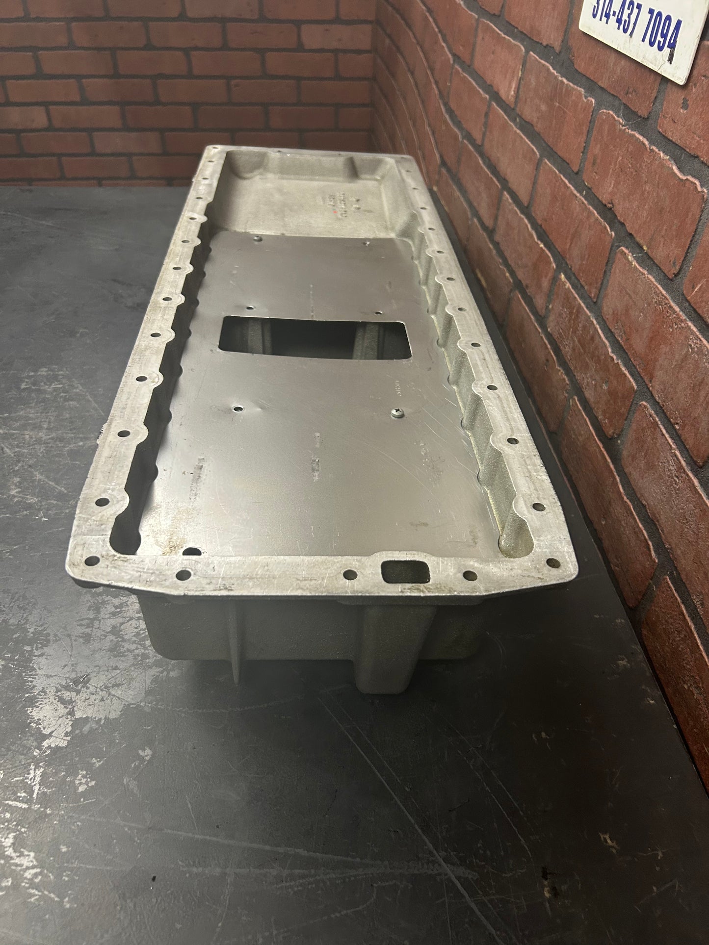 2000-2002 Generation 2 Dodge Viper GTS ACR 3 Fin Oil Pan 8.0L 04763742AC OEM 17K