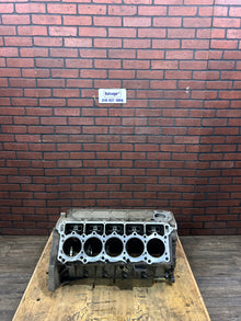 1996-2002 Dodge Viper GTS 8.0L Gen II Short Engine Block 04888113AB OEM 17K