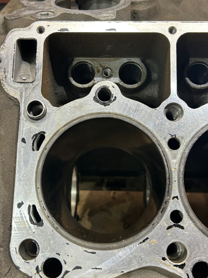 1996-2002 Dodge Viper GTS 8.0L Gen II Short Engine Block 04888113AB OEM 17K