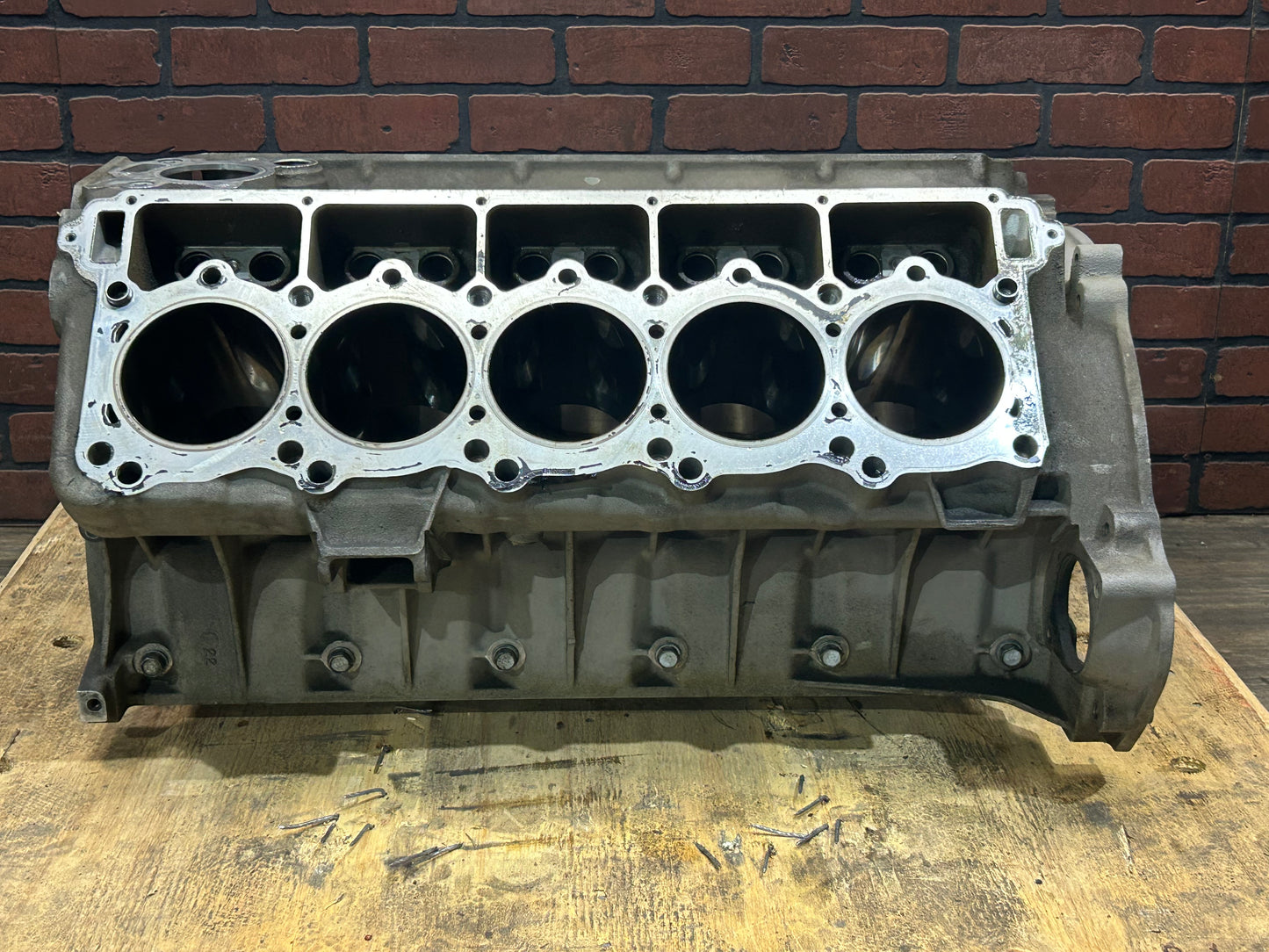 1996-2002 Dodge Viper GTS 8.0L Gen II Short Engine Block 04888113AB OEM 17K
