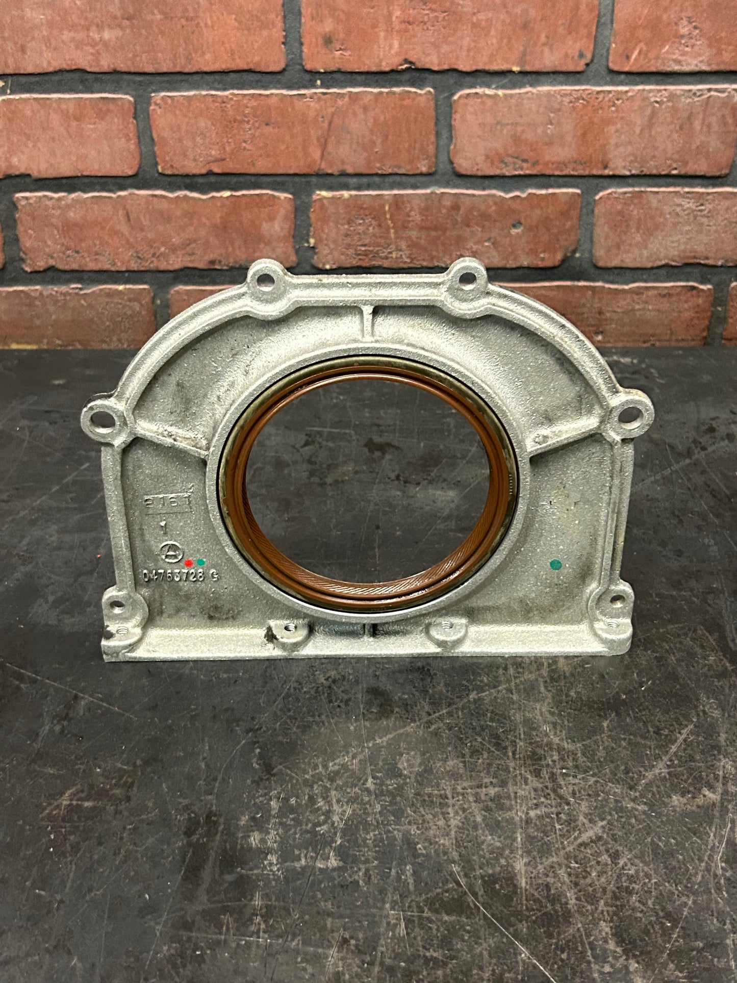 1996-2002 Dodge Viper GTS 8.0L V10 Crankshaft Main Seal Retainer Cover 04763728