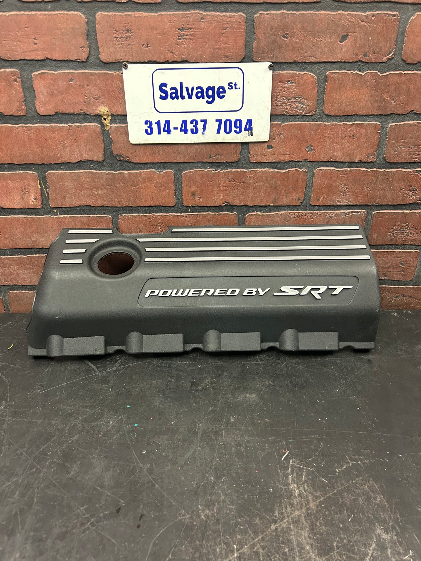 15-23 Dodge Challenger Charger 6.4L LH & RH "Powered by SRT" Engine Cover Set