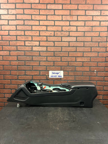 2015-2023 Dodge Challenger SRT Center Console W/AT Gear Selector Shifter OEM 87K
