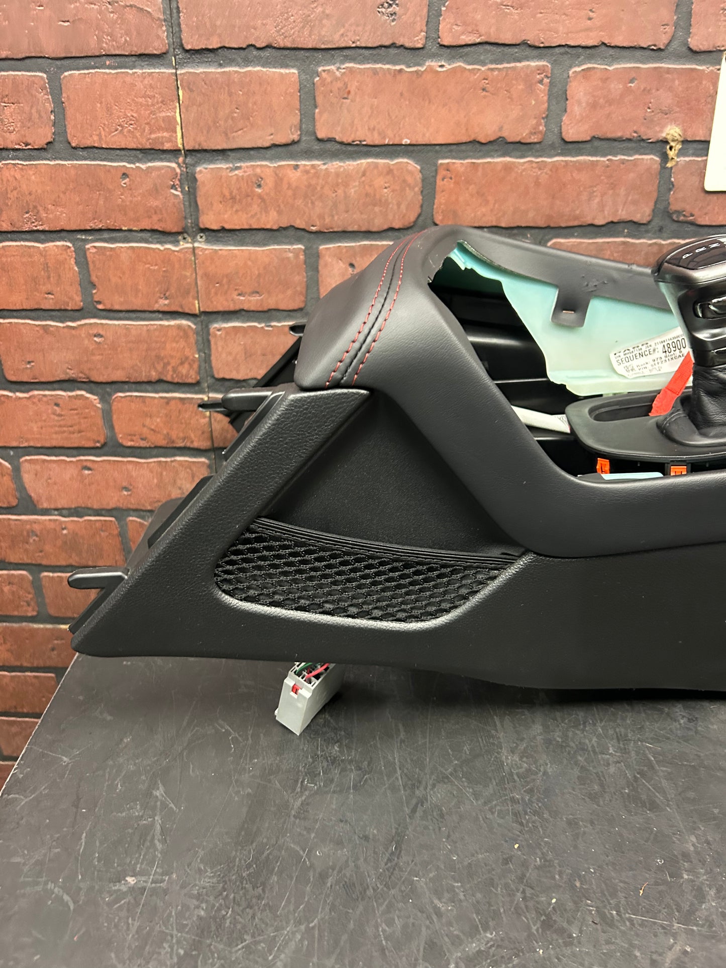 2015-2023 Dodge Challenger SRT Center Console W/AT Gear Selector Shifter OEM 87K
