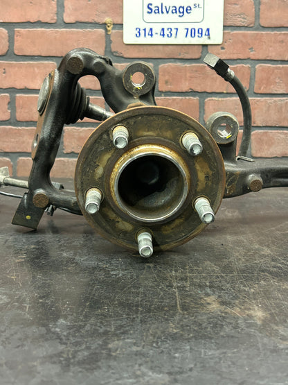 15-23 CHALLENGER CHARGER SRT OEM FRONT PASSENGER RH SUSPENSION SPINDLE KNUCKLE