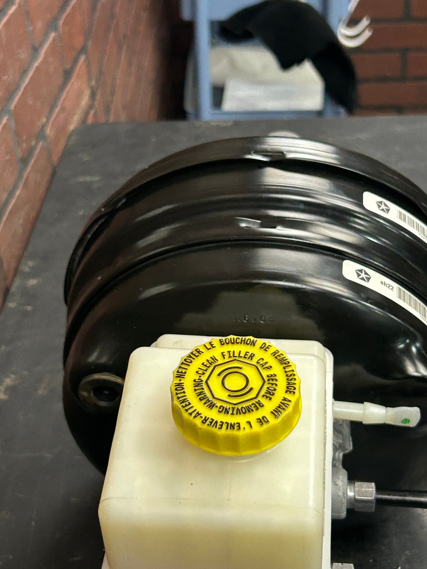 11-23 Dodge Charger Challenger Power Brake Booster W/ Master Cylinder 68533442AA