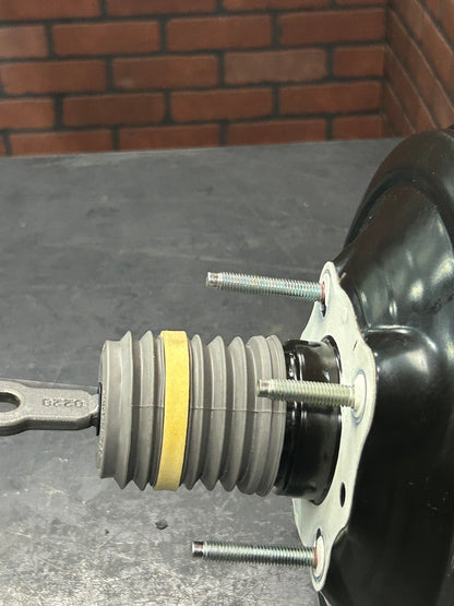 11-23 Dodge Charger Challenger Power Brake Booster W/ Master Cylinder 68533442AA