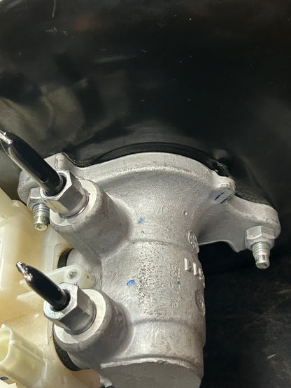 11-23 Dodge Charger Challenger Power Brake Booster W/ Master Cylinder 68533442AA