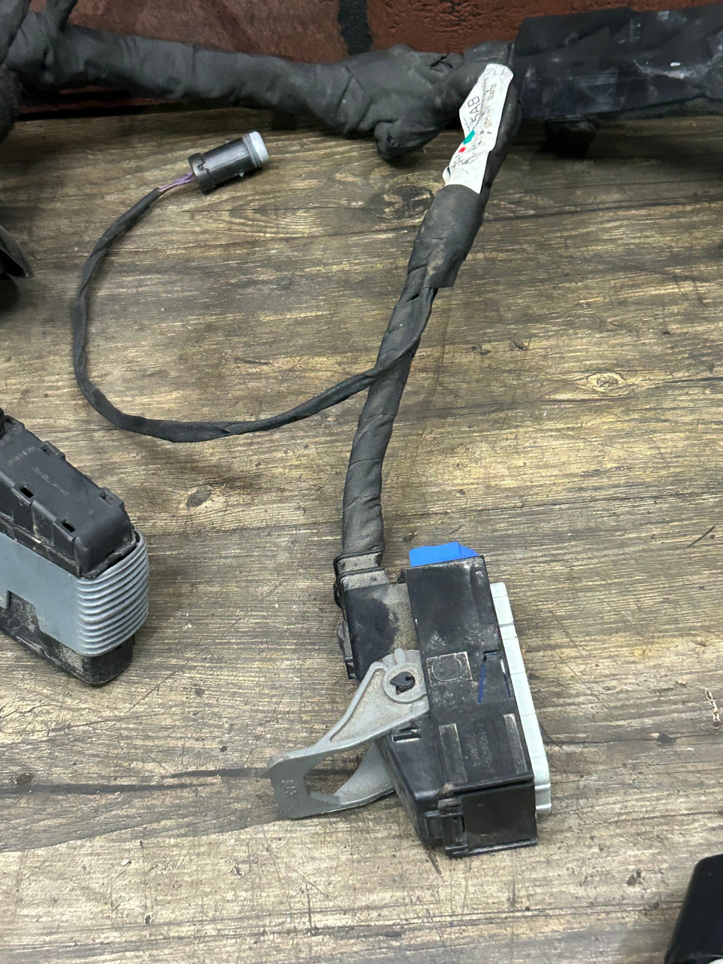2021 DODGE CHALLENGER RWD HEADLAMP TO DASH WIRE WIRING HARNESS CABLE OEM