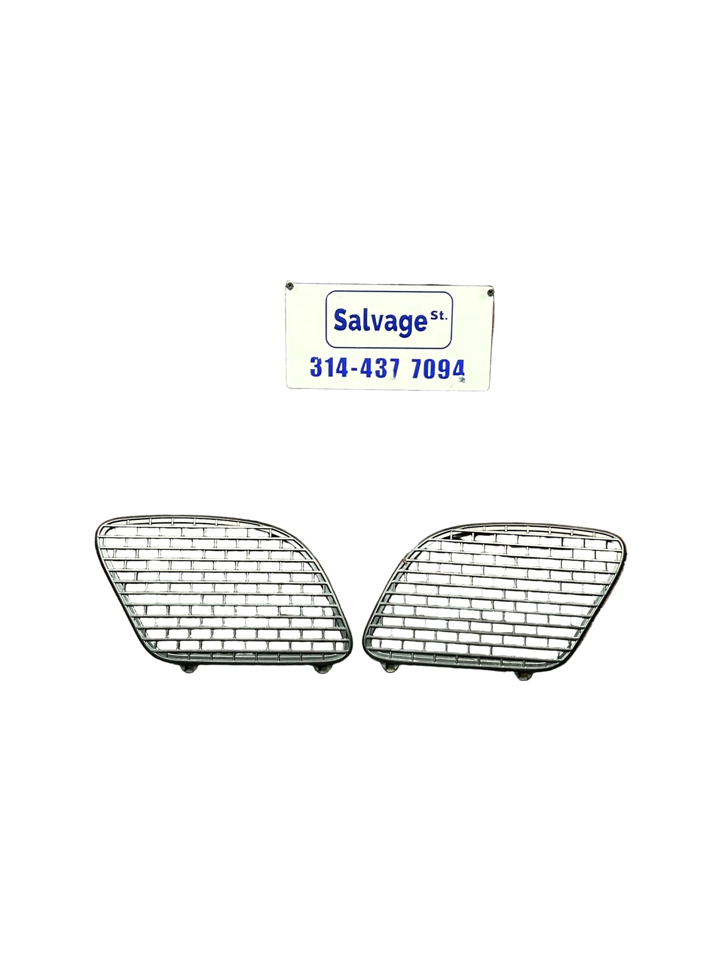 15-23 Dodge Challenger Driver LH And Passenger RH Hood Scoop Grille Vents OEM