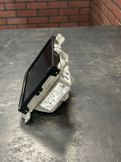 21-22 Charger Challenger 300 UConnect 8.4 Display Radio Head Unit 68472642AE OEM