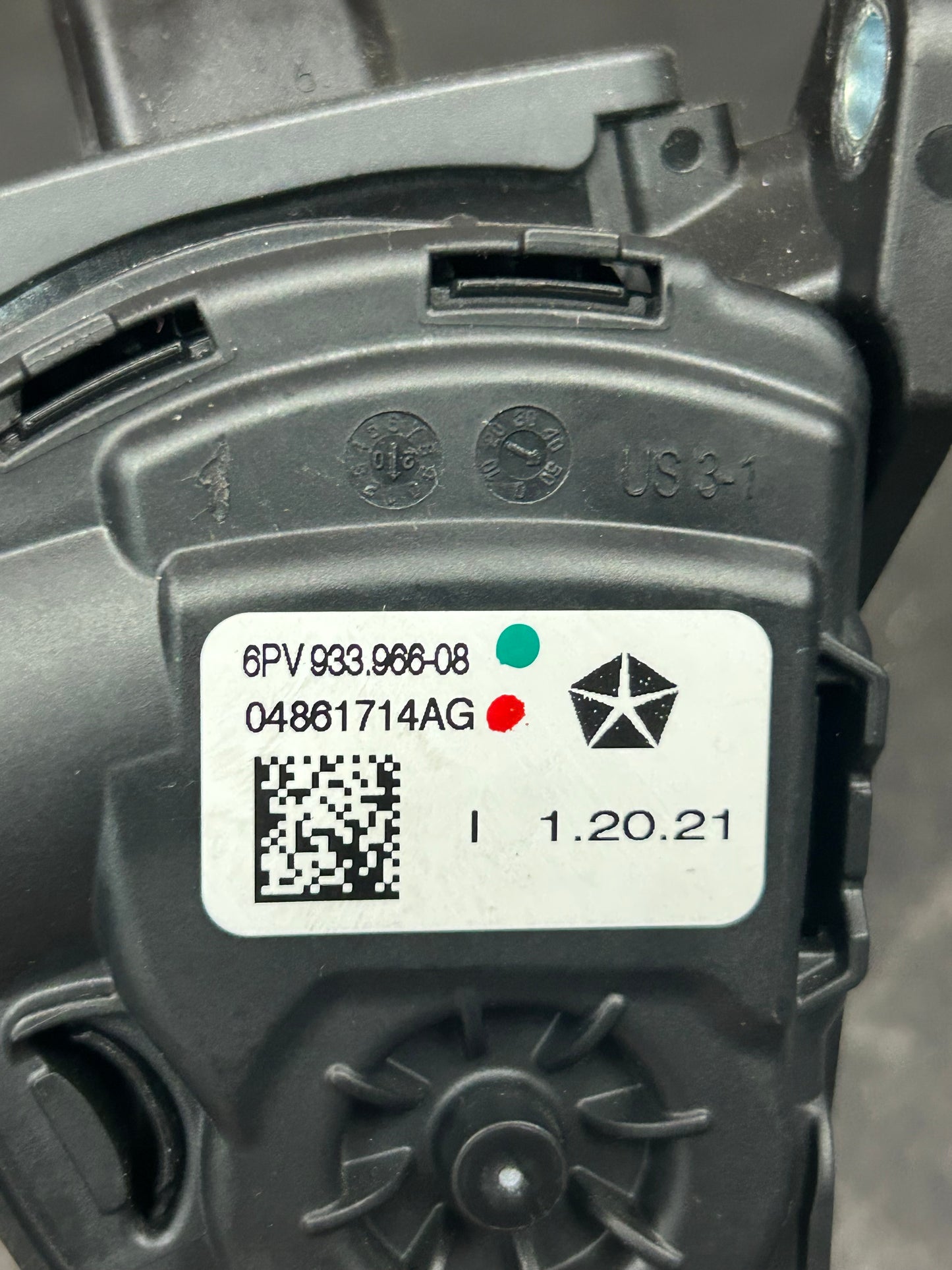 21 Challenger Scat Pack 6.4 BCM PCM Pedal RFHUB Park Assist Ignition Package OEM