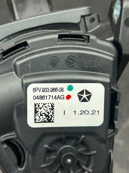 21 Challenger Scat Pack 6.4 BCM PCM Pedal RFHUB Park Assist Ignition Package OEM