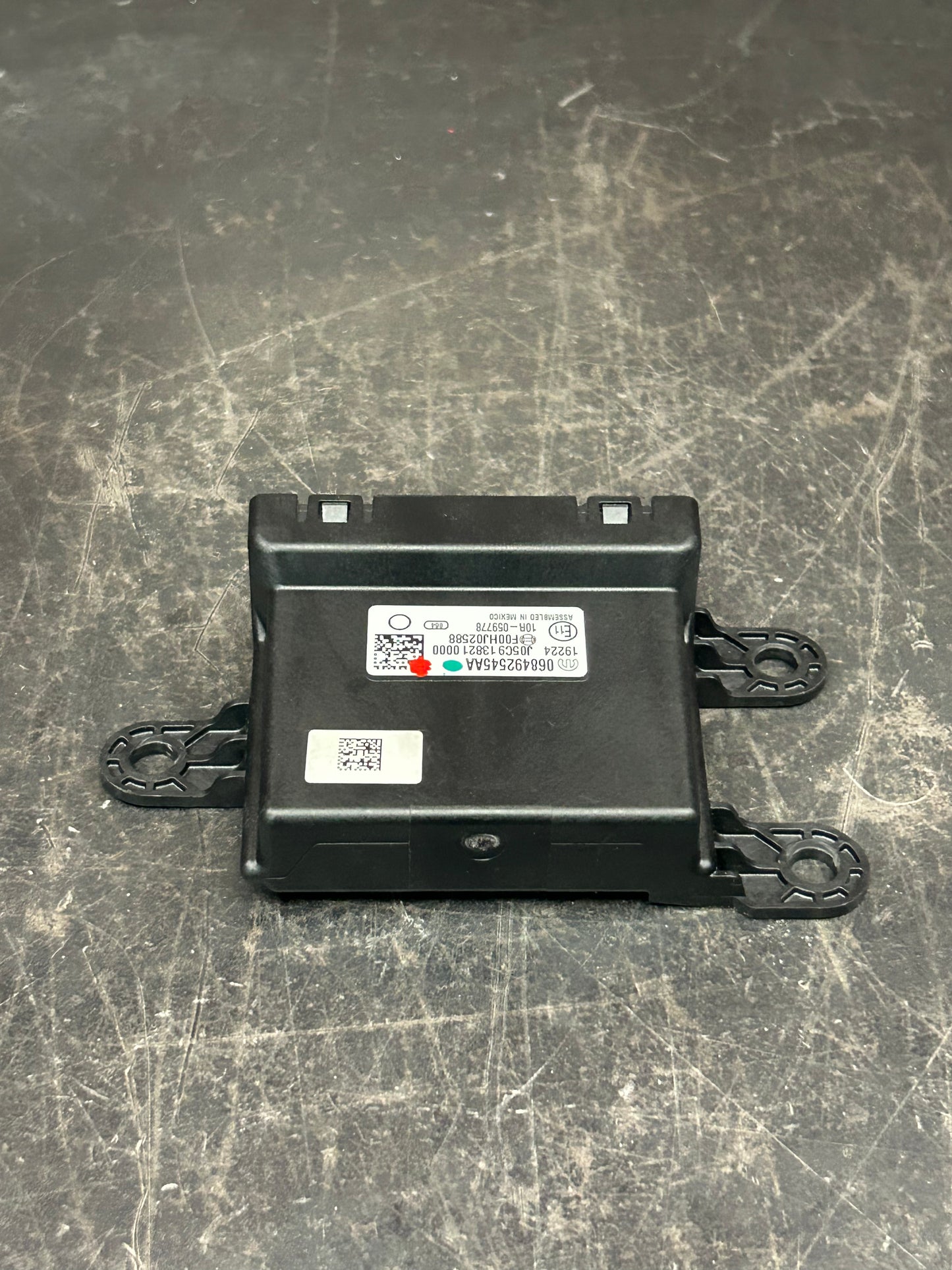 21 Challenger Scat Pack 6.4 BCM PCM Pedal RFHUB Park Assist Ignition Package OEM