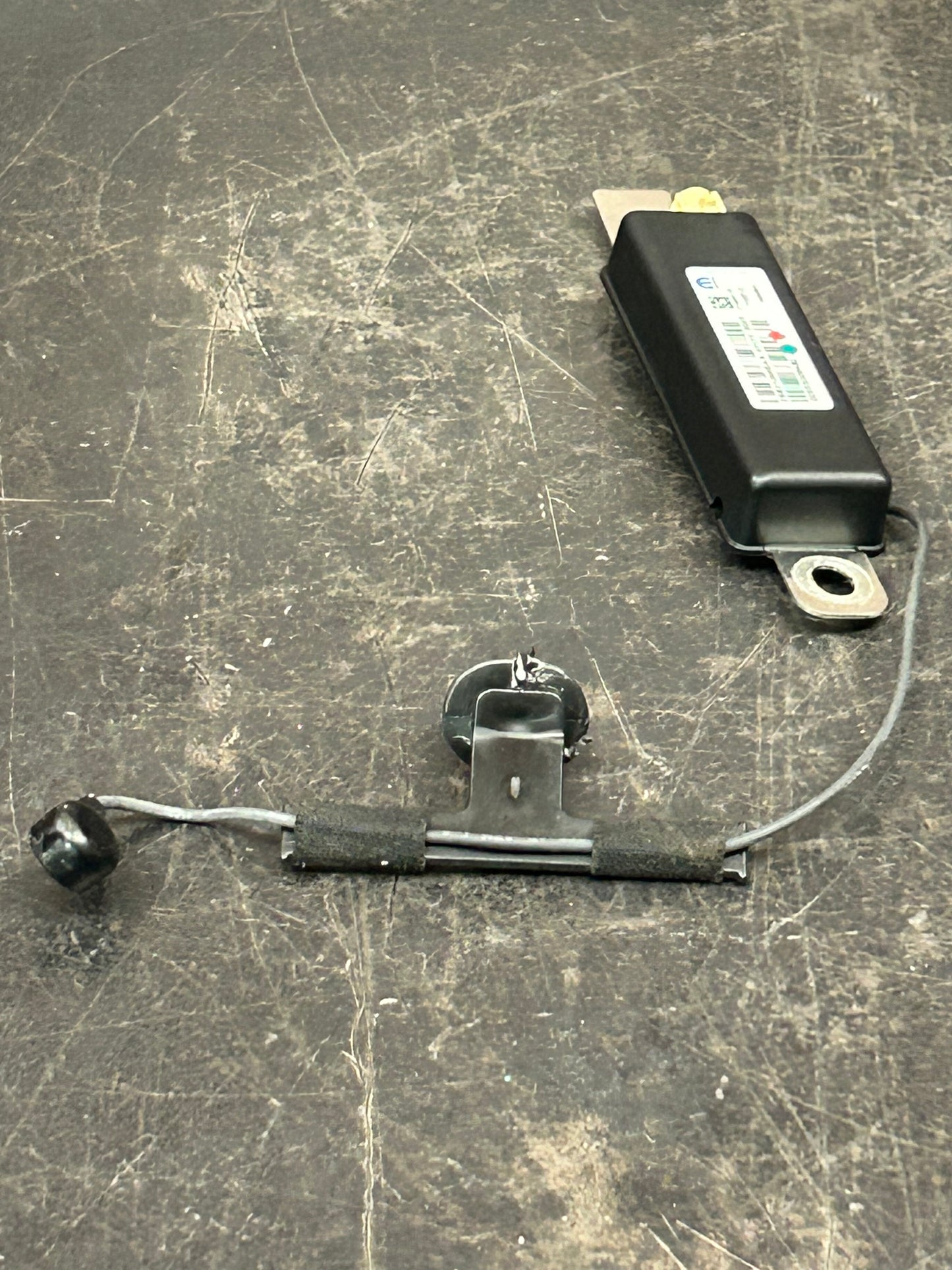 21 Challenger Scat Pack 6.4 BCM PCM Pedal RFHUB Park Assist Ignition Package OEM