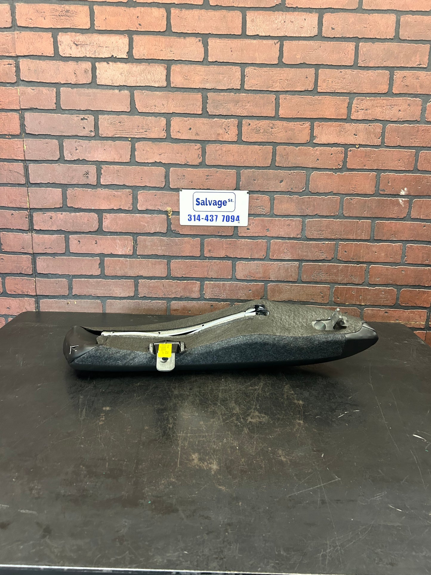 2018-2023 DODGE CHARGER REAR 2ND SECOND ROW LEFT RIGHT SIDE SEAT BOLSTER SET