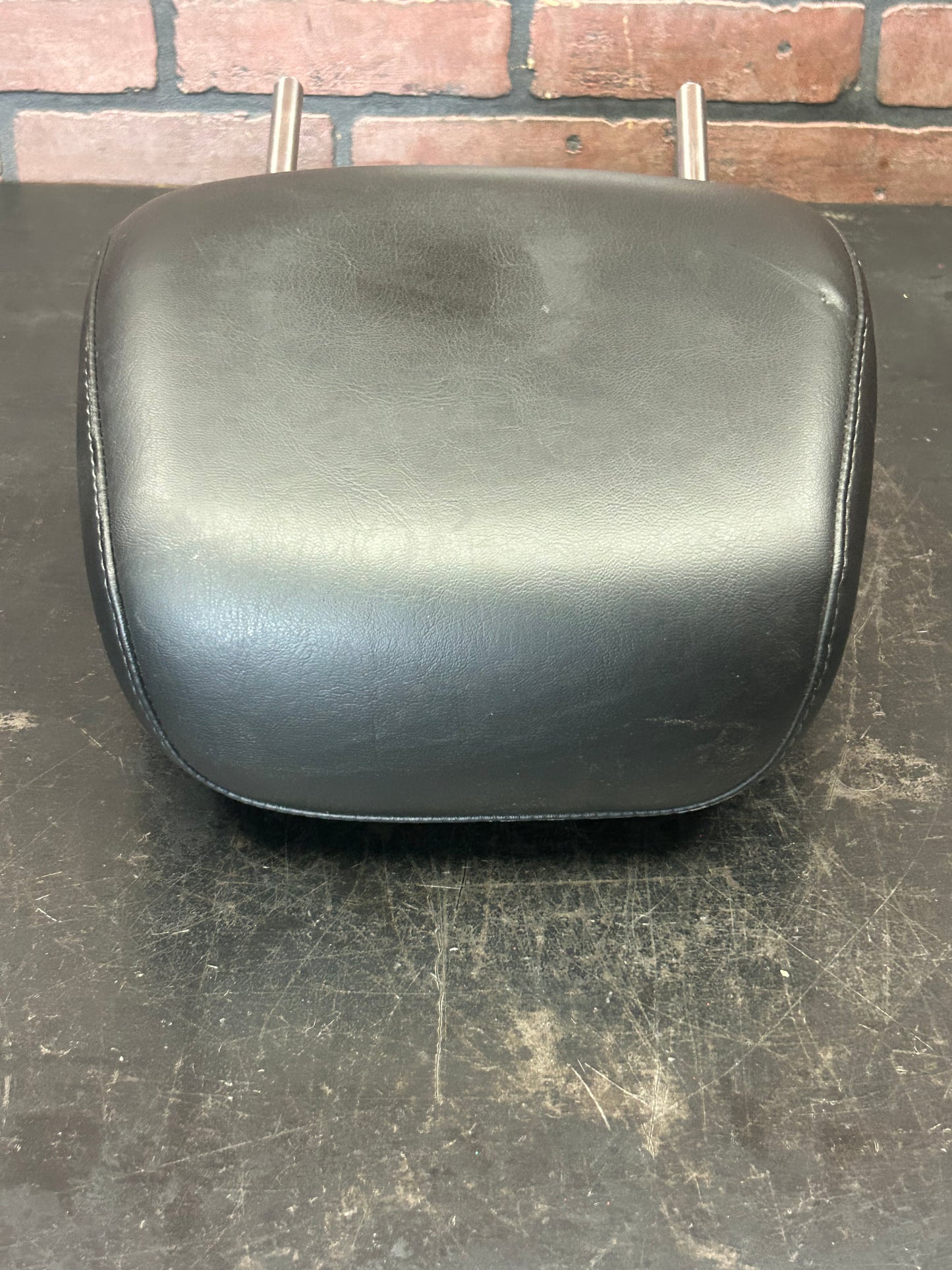 2015 - 2023 DODGE CHARGER FRONT SEAT HEAD REST HEADREST OEM BLACK