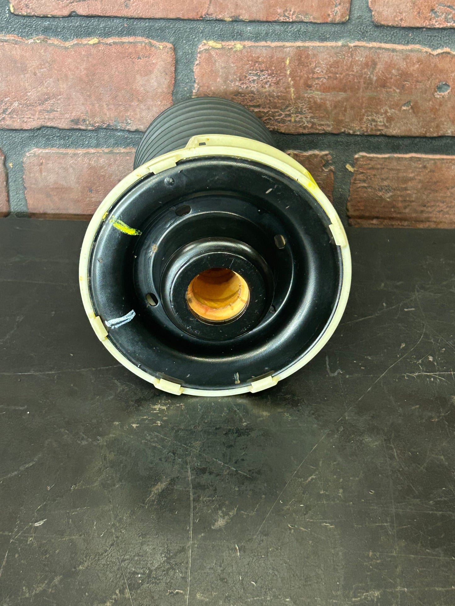 2016-2020 HONDA FIT FWD FRONT RIGHT SIDE SHOCK STRUT ABSORBER & COIL SPRING OEM