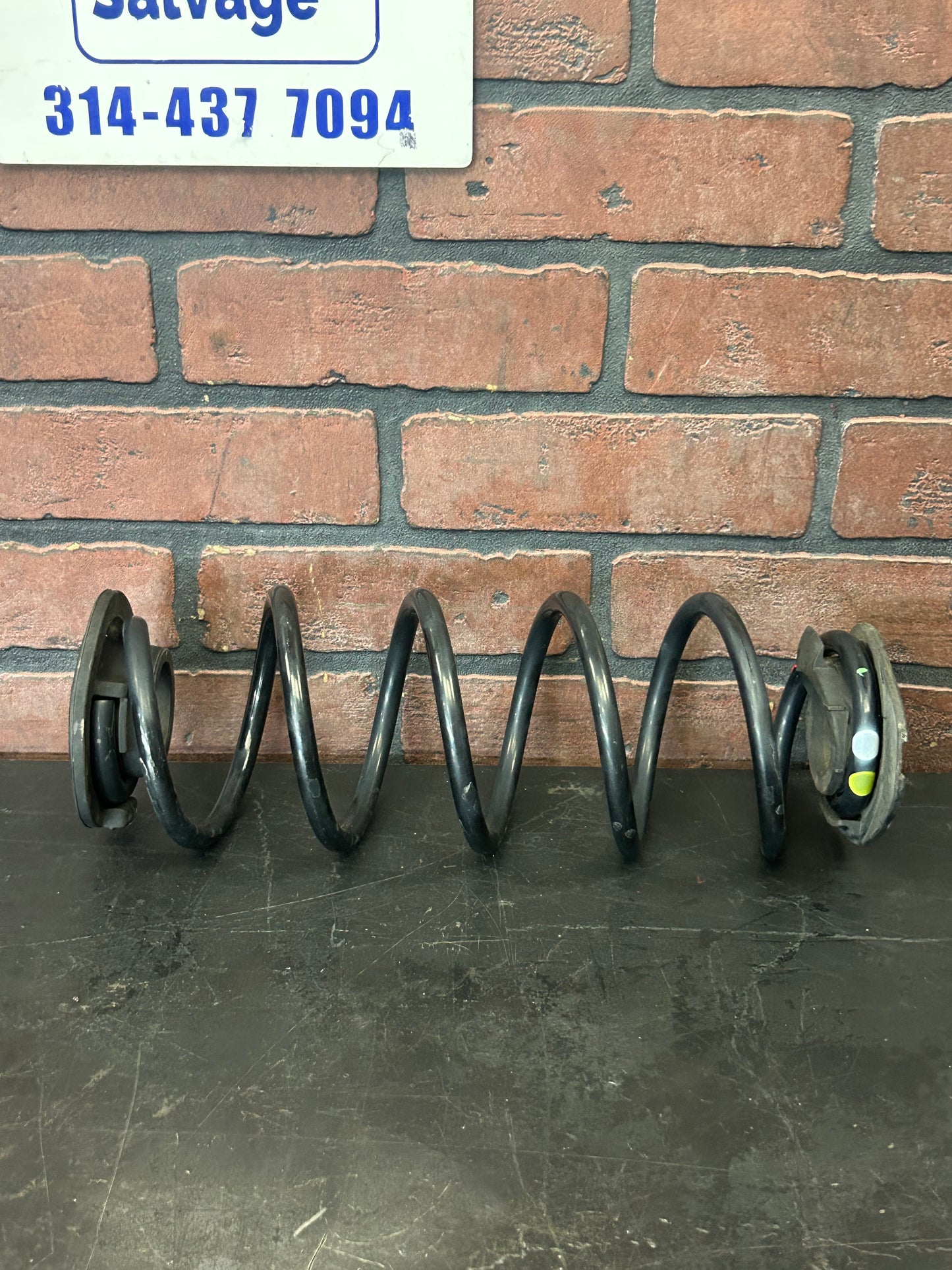 2016-2020 OEM HONDA FIT LX LEFT RIGHT REAR SHOCK STRUT COIL SPRING PAIR SET 32K