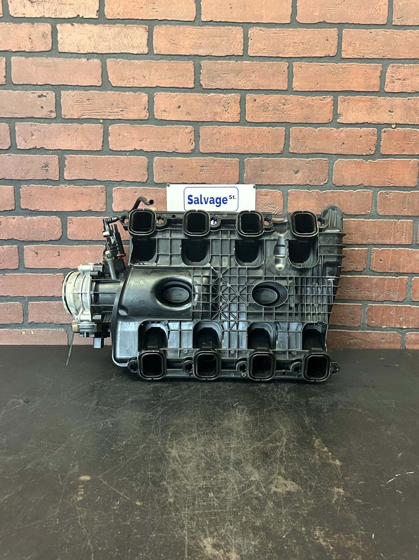 15-20 GMC YUKON XL DENALI OEM 6.2L ENGINE INTAKE MANIFOLD W/ THROTTLE BODY