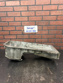 05-19 Charger Challenger 300 5.7L 6.1L 6.4L V8 HEMI Aluminum Oil Pan OEM