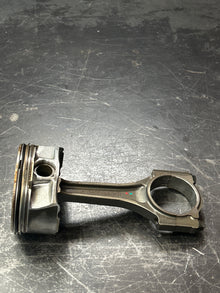 11-25 OEM CHARGER CHALLENGER SRT8 392 6.4L ENGINE MOTOR CONNECTING ROD PISTON