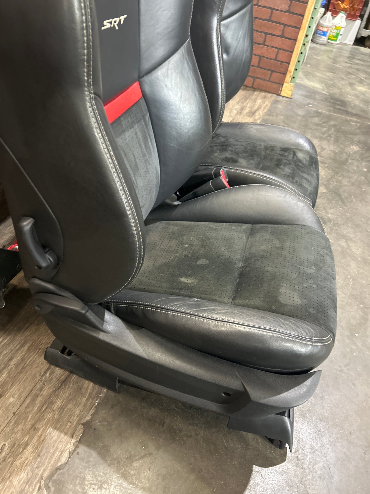 2008-2014 Dodge Challenger SRT8 Full Complete Front Rear Seat Set Leather OEM