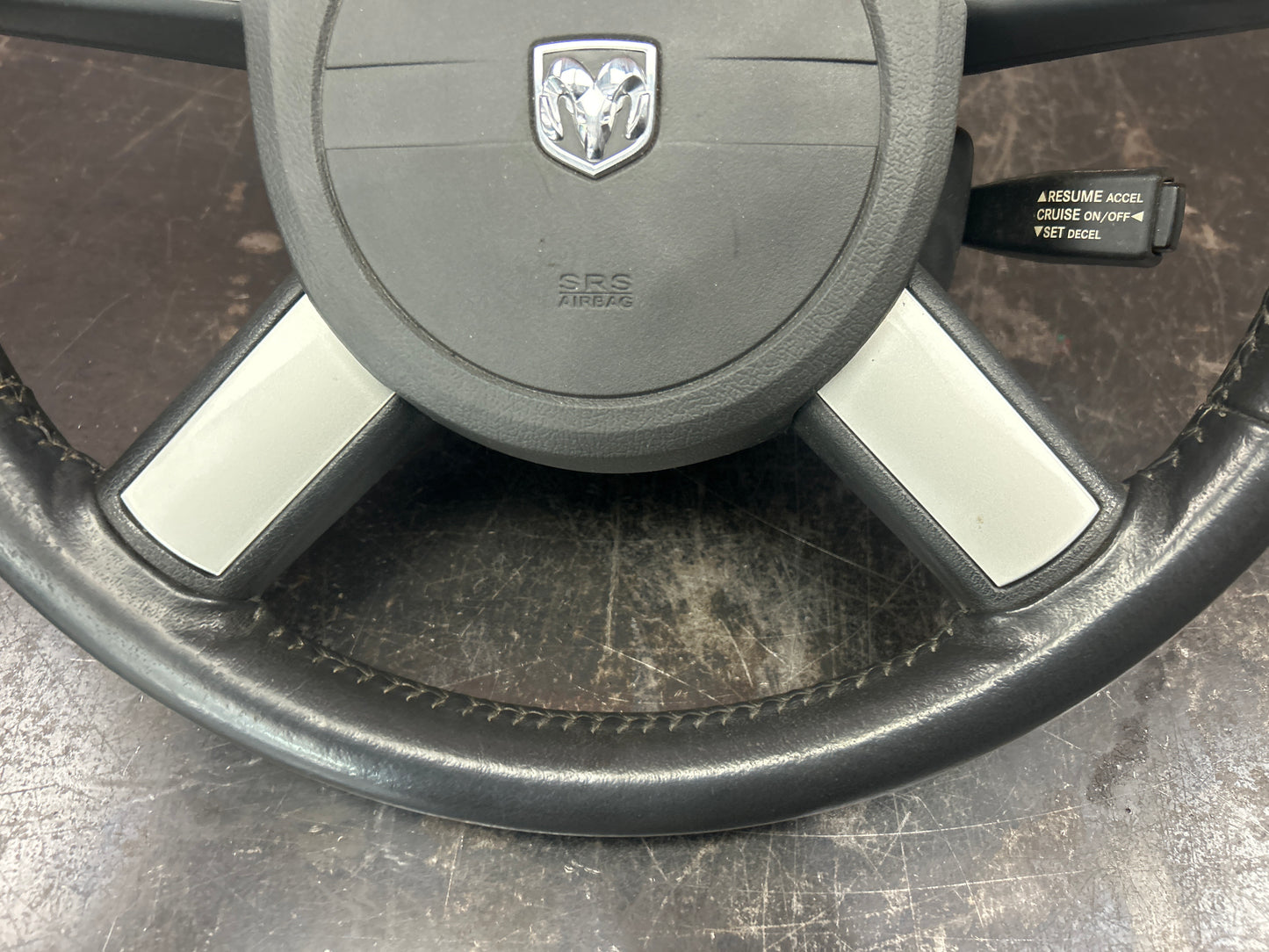 2008–2010 Dodge Challenger Charger Steering Wheel Assembly OEM 1FT121DVAC
