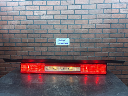 08-14 DODGE CHALLENGER REAR TRUNK LID CENTER TAILLIGHT LAMP PANEL OEM