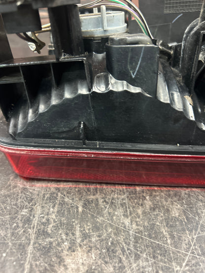 2008-2014 Dodge Challenger SRT Rear Right RH Side Tail Light 05028780AC