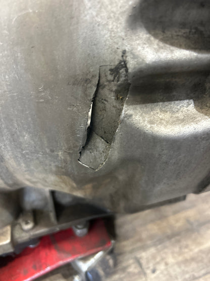 15-17 *CORE* Charger Challenger SRT R/T 392 Scat Pack 8HP70 *BROKEN/CRACKED*