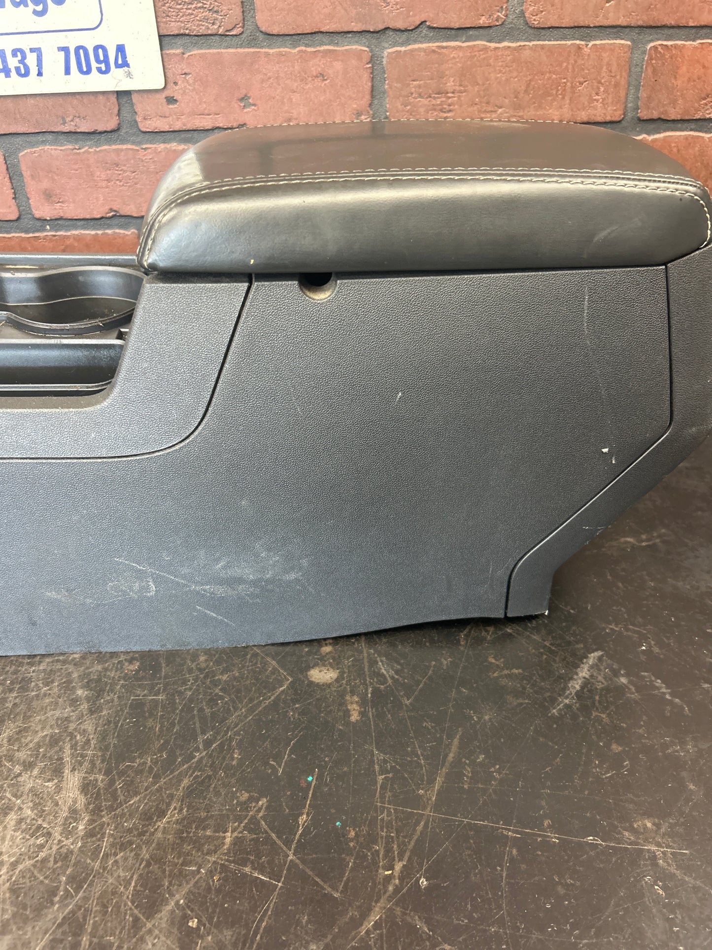 2008-2014 Dodge Challenger SRT Black Center Console Assembly OEM w/ Cupholders