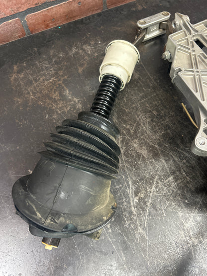 2006-2010 Challenger Charger 300 Steering Column Floor Shift Assembly OEM