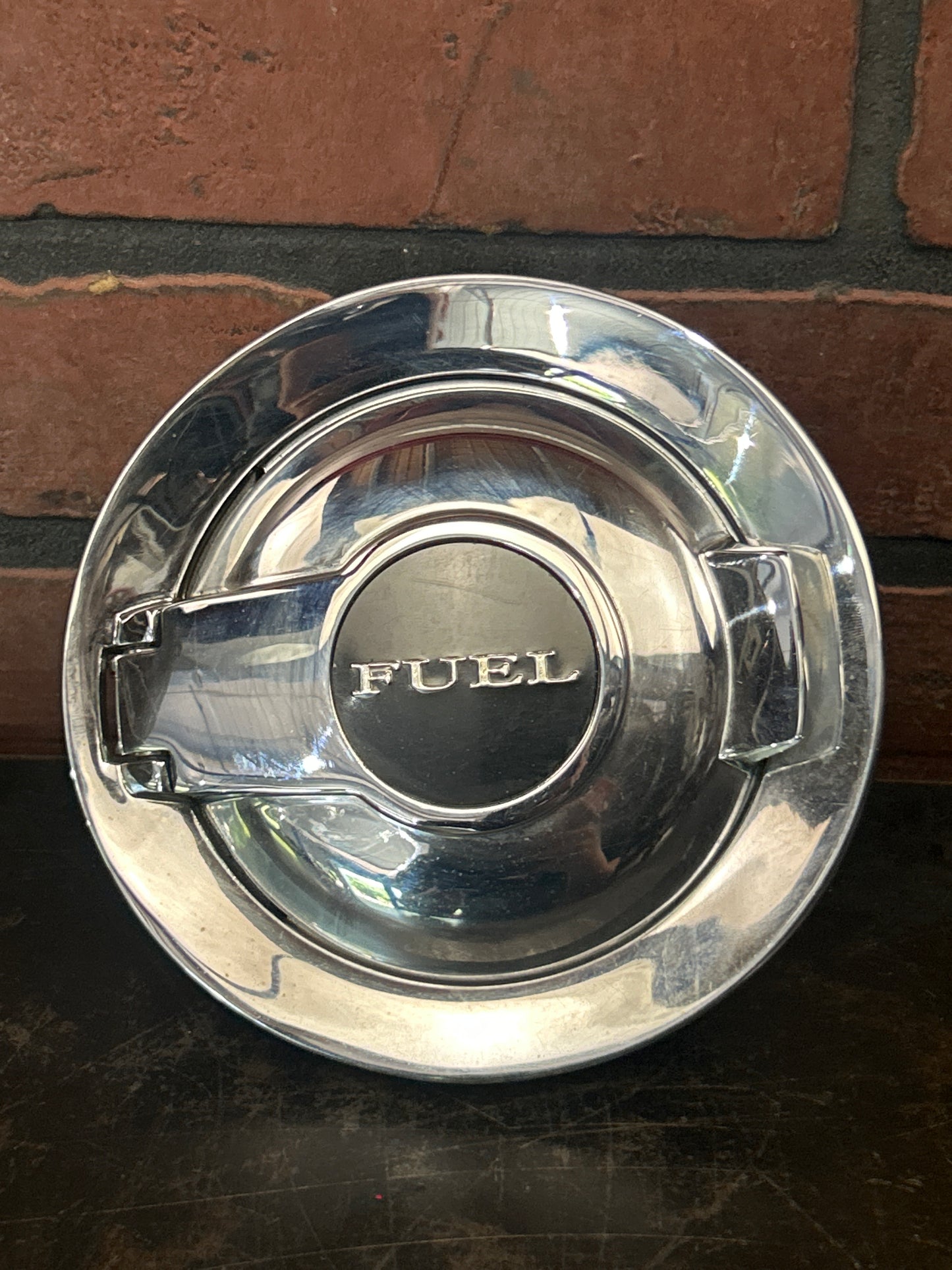 2008-2010 Dodge Challenger SRT8 Silver Chrome Fuel Gas Cap Door Assembly OEM
