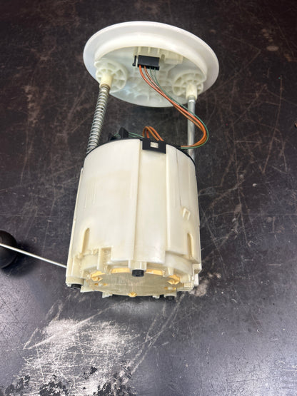 2008-2014 DODGE CHALLENGER SRT8 OEM GAS TANK FUEL PUMP SENDING MOTOR UNIT