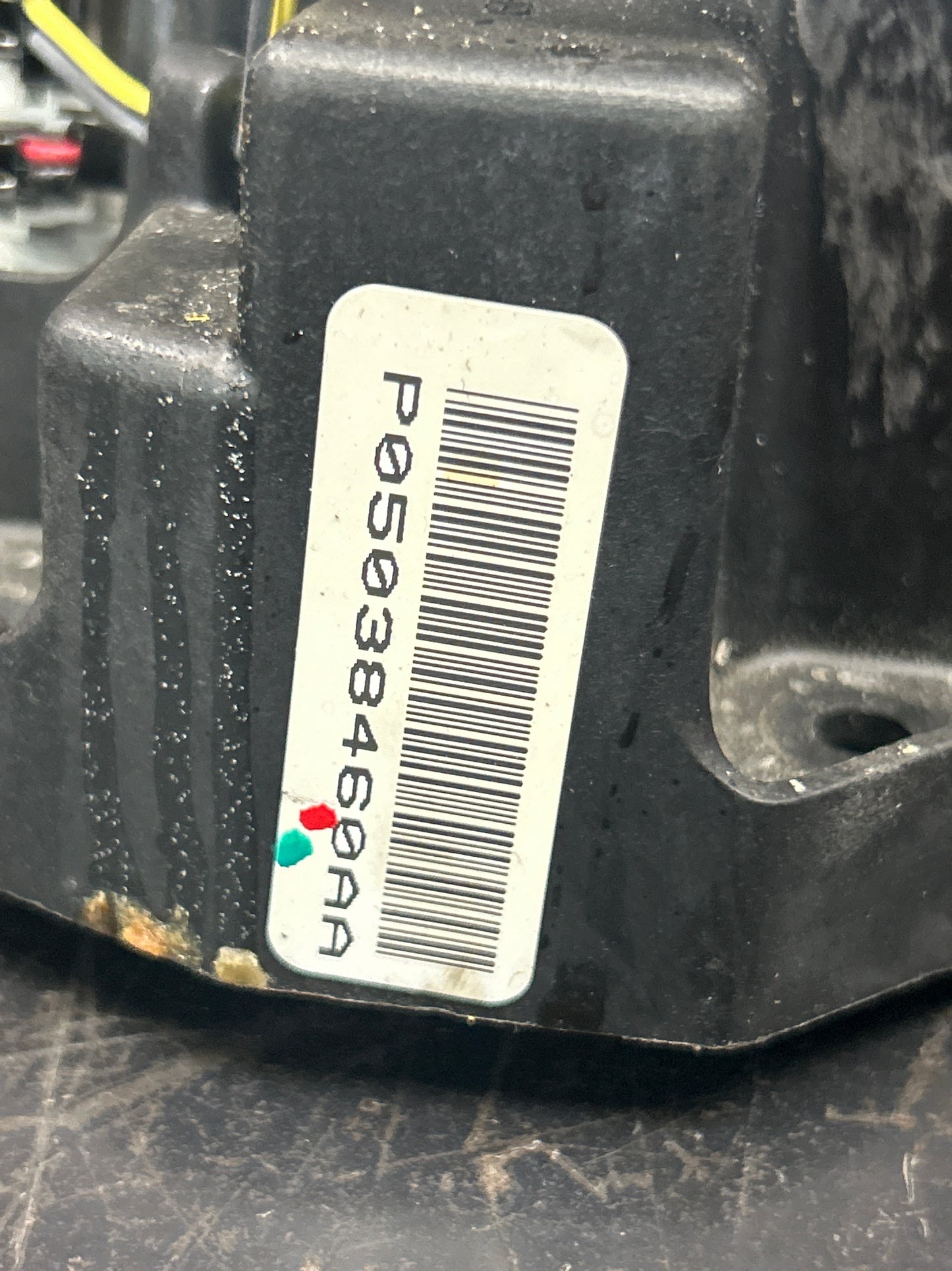 08-14 Dodge Challenger SRT8 Automatic Floor Gear Shifter Assembly OEM 05038460AA