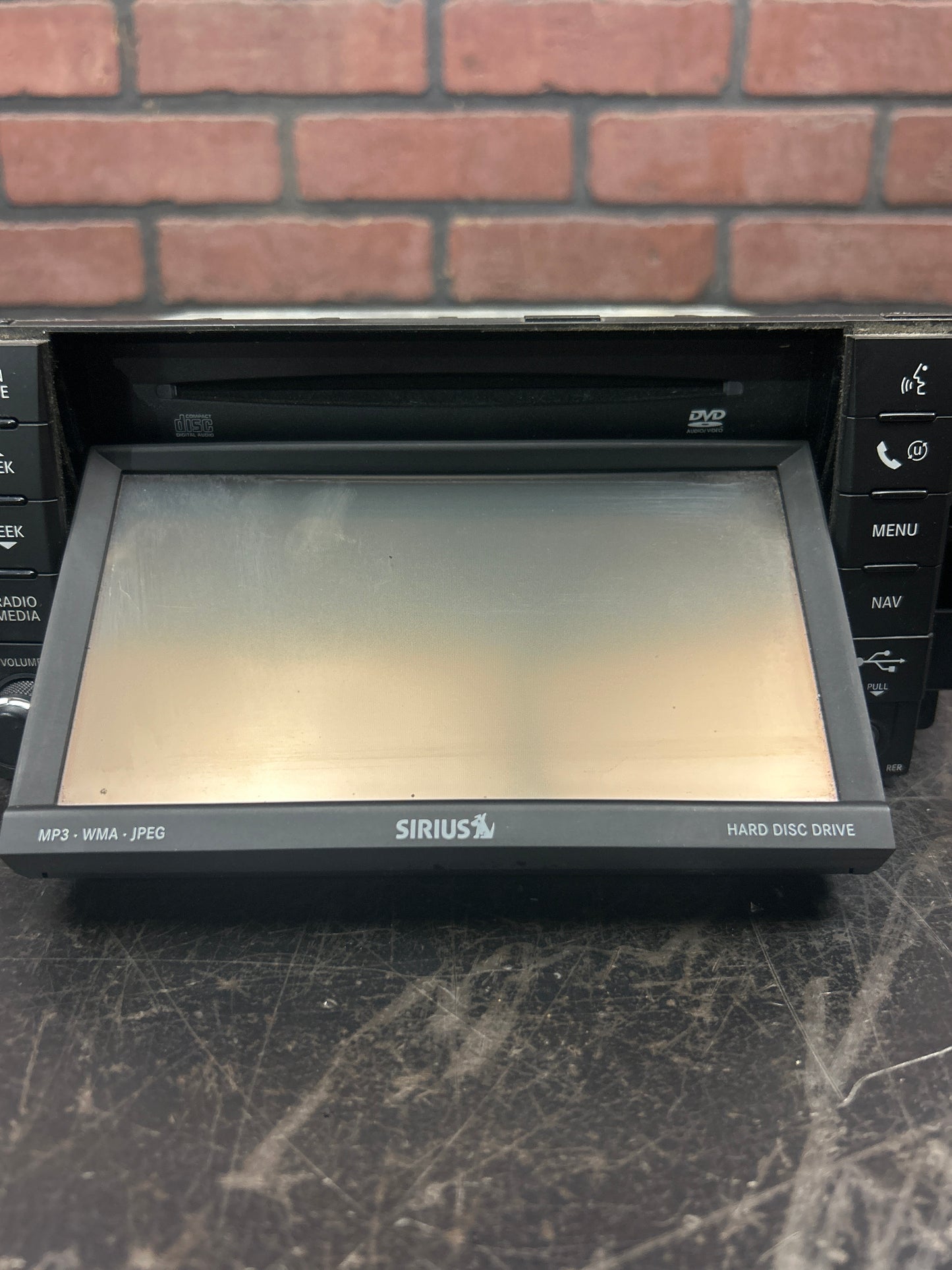 2008-2010 CHRYSLER JEEP DODGE AM-FM-DVD RADIO DISPLAY RECEIVER SATELLITE RER
