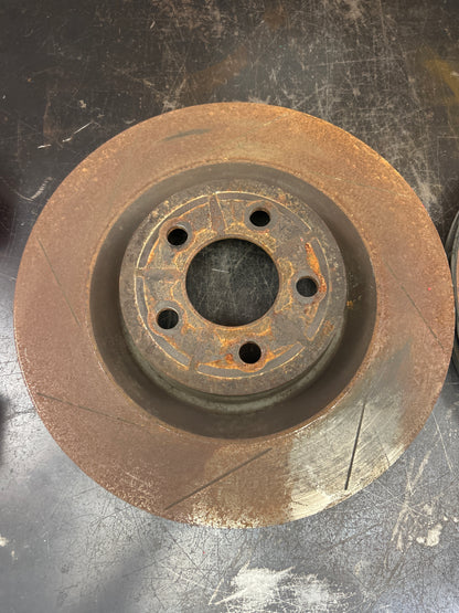 08-23 Dodge Challenger Charger 4 Piston Front Brembo Brakes W/ Rotors OEM