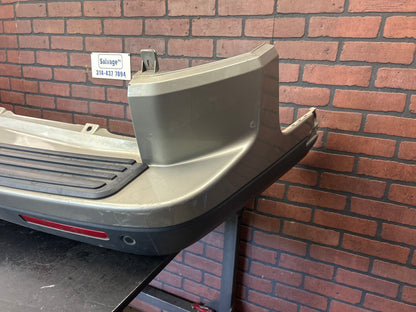 2010-16 LAND ROVER LR4 REAR BUMPER COVER & PARKING SENSORS & REFLECTOR LAMP OEM