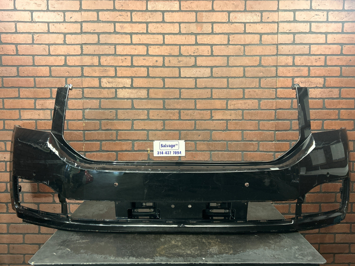 2015-2020 GMC YUKON FRONT BUMPER COVER ASSEMBLY OEM 22936422