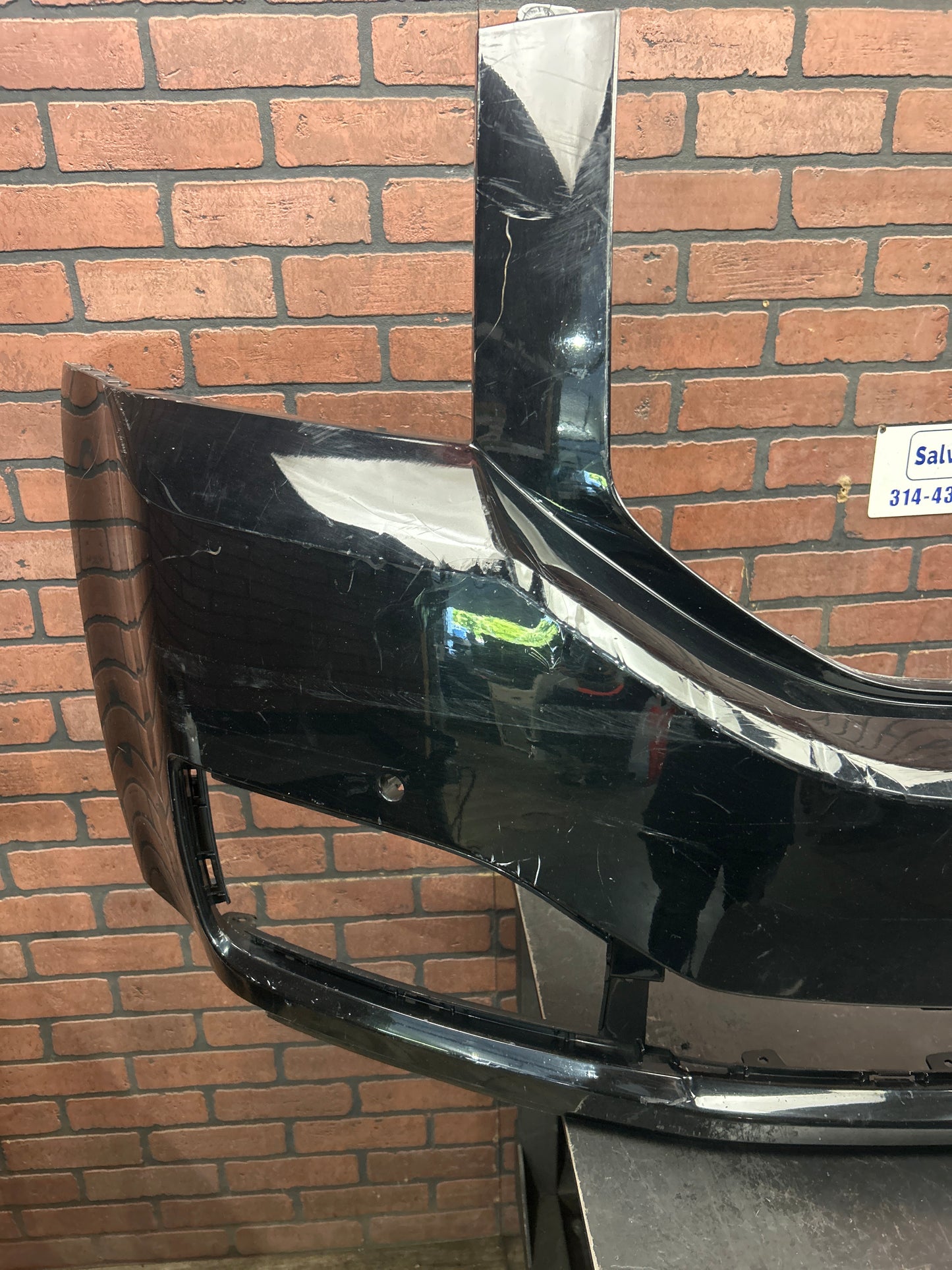 2015-2020 GMC YUKON FRONT BUMPER COVER ASSEMBLY OEM 22936422