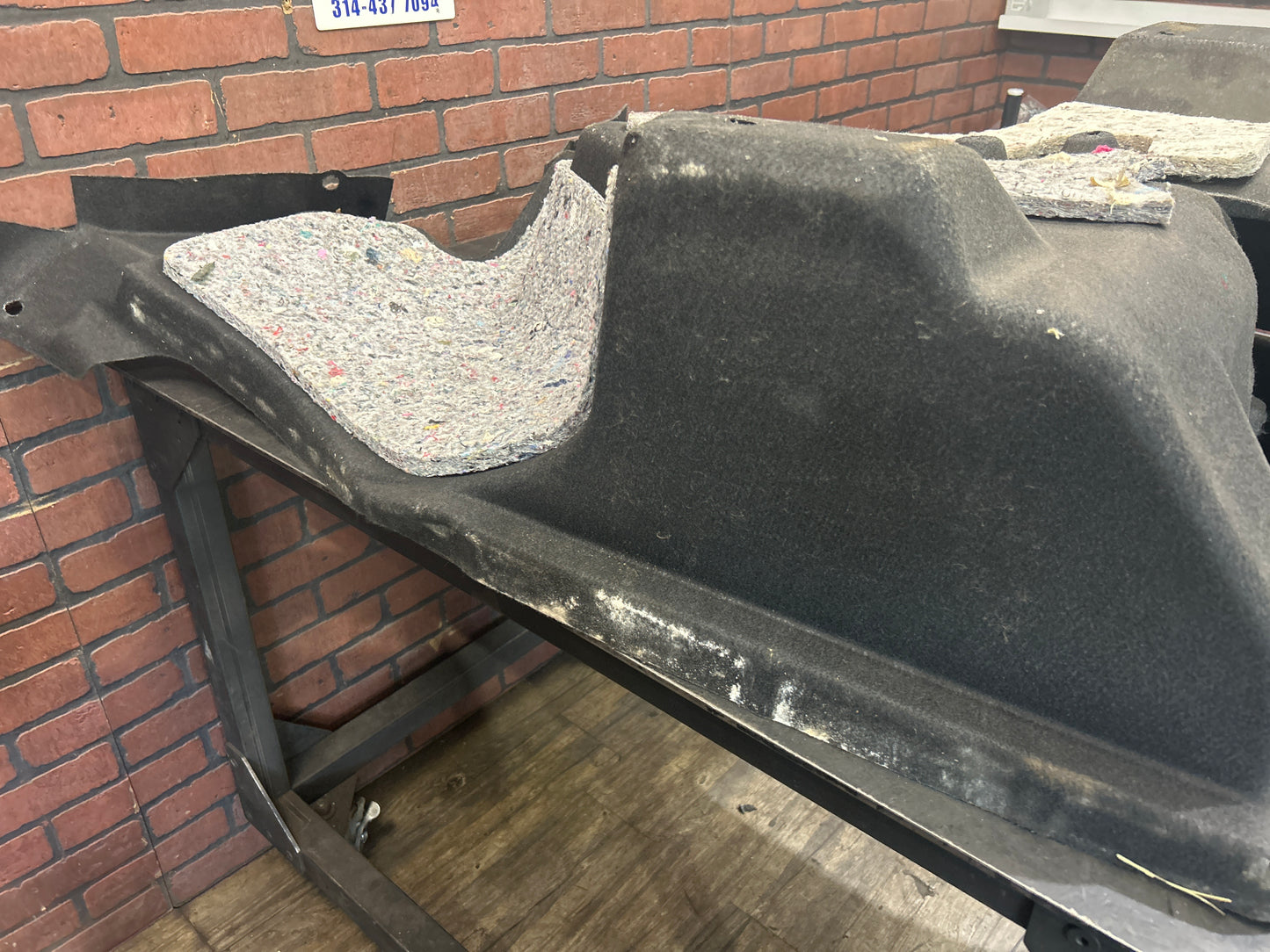 09-23 Dodge Challenger Rear Left Right Luggage Compartment Carpet Set OEM