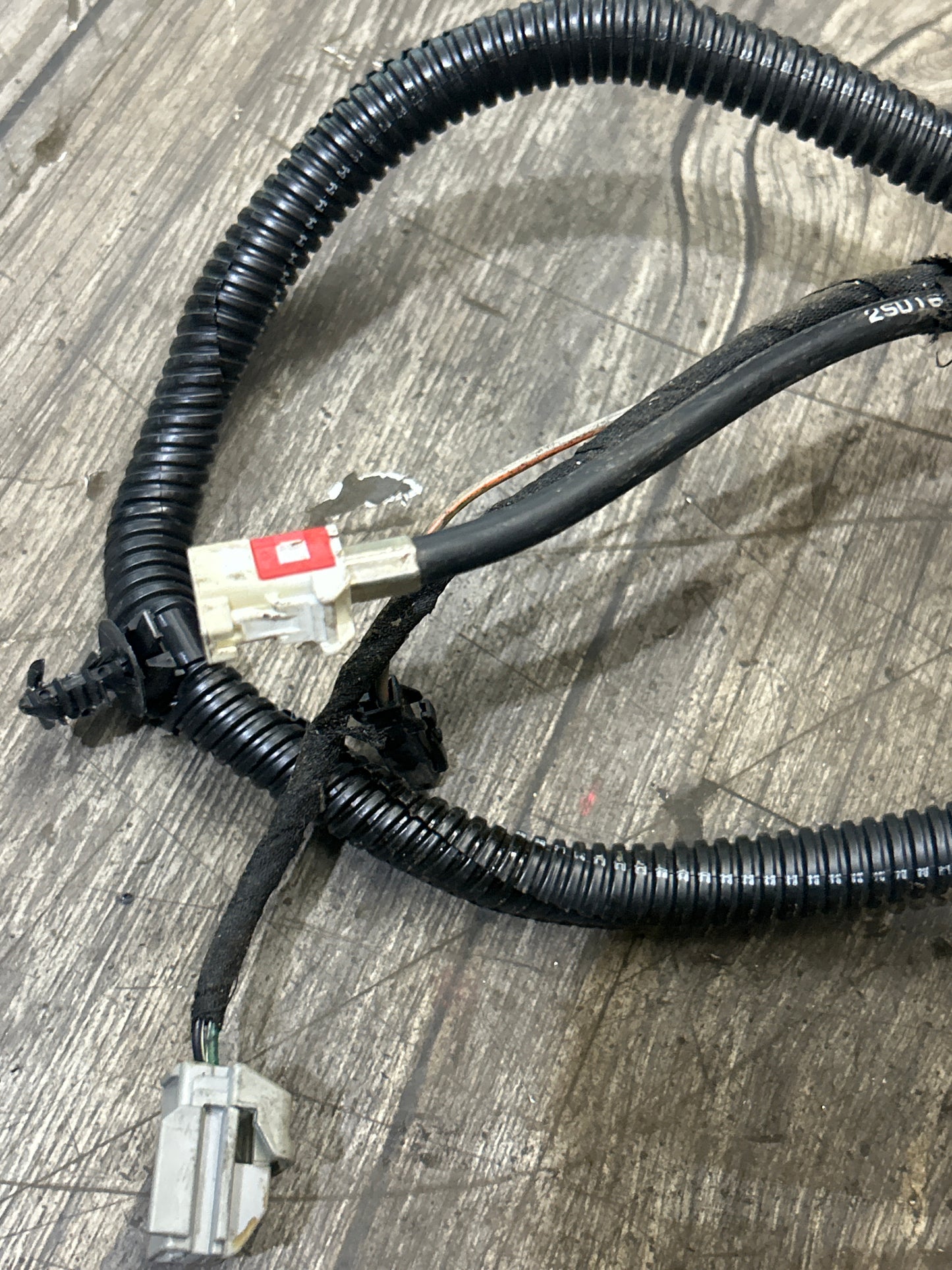 2010 DODGE CHALLENGER SRT8 6.1L OEM BODY WIRE WIRING HARNESS 68056021AA