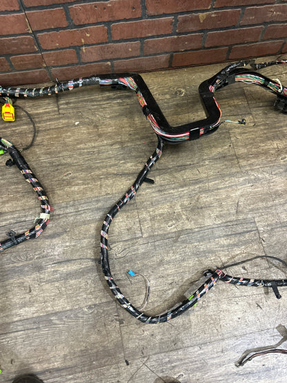 2010 DODGE CHALLENGER SRT8 6.1L OEM BODY WIRE WIRING HARNESS 68056021AA